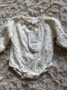 Long Sleeve Zara One Piece Size 1-3 Months 0-3